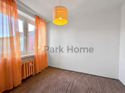 Mieszkanie na niskim piętrze, 3 pok. balkon