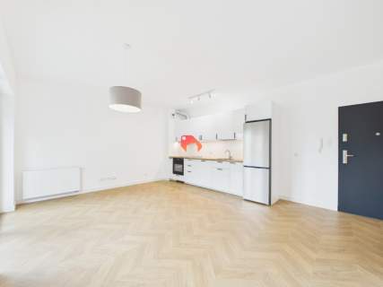 2 Pokoje Balkon, Winda, Miejsce w hali Centrum