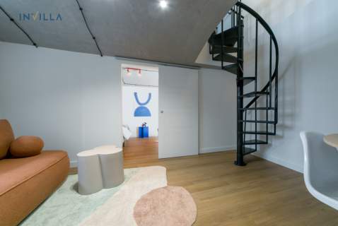 Loft w kamienicy Soho Factory 2 poziomy 4 pokoje
