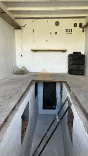 Garaż z kanałem/ prąd trójfazowy/ oświetlenie