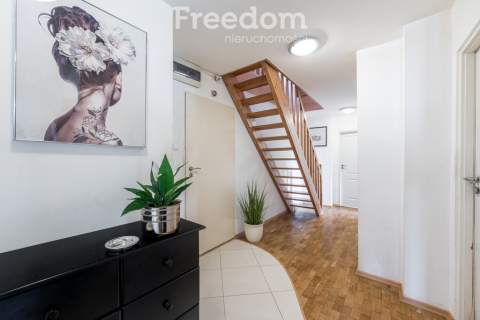 Dwupoziomowe 4 pokoje Sadyba 104,4 m2