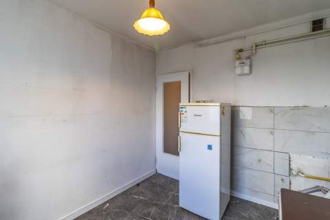 2 pokoje z balkonem na Bałutach   pod remont