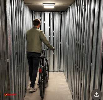 Kawalerka z balkonem, garażem i komórką-idealna na start lub...