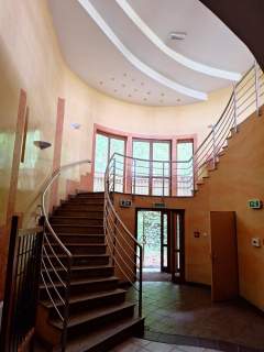 Sprzedam Hotel Sala Konferencyjna nad jeziorem