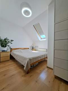 Hłaski DwaPoziomy 3pok 2łazienki Balkon Garderoba