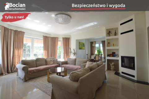 Willa pod lasem Duży ogród Niedaleko Gdyni 