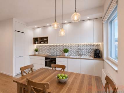 Mieszkanie 3 pokojowe w Apartamentowcu