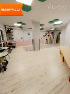 pod biuro, salon, sklep