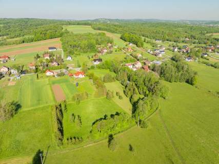 Klimatyczny dom wśród zieleni 9700 m Chronów