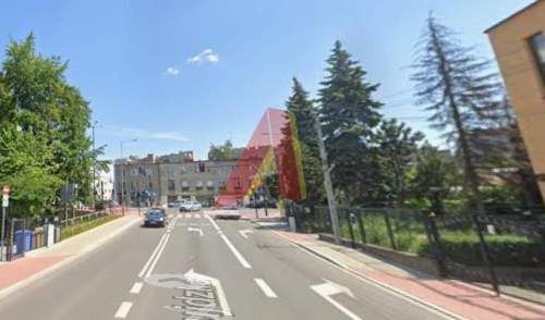 DZIAŁKA PŁASKA O REGULARNYM KSZTAŁCIE POD USŁUGI