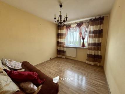 3 pokoje Balkon Winda Os. XXX-lecia