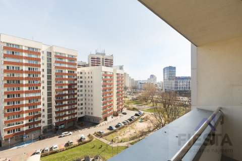 Warszawa Kobielska 2 pokoje garaż od sierpnia
