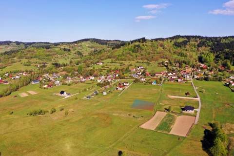 Widokowa działka w Beskidach
