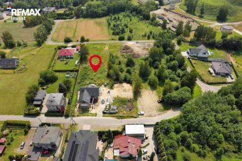 Płaska działka 841 m pod wymarzony dom