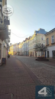 Kamienica z lok. frontowym, duży parking, Tarnów