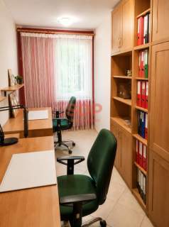 LOKAL USŁUGOWY, 3 pomieszczenia, dwa wejścia