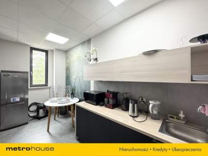 ALEKSANDRÓW ŁÓDZKI-na wynajem lokal 57 m2.