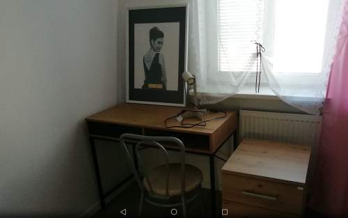 3 pokoje-osobna kuchnia-Balkon