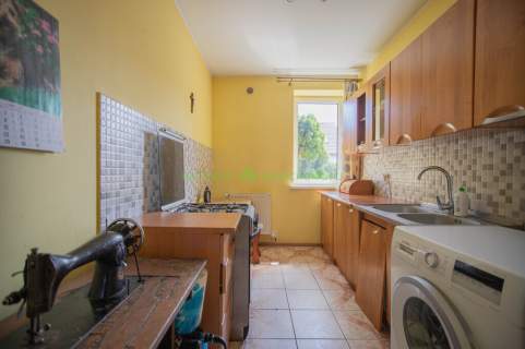 Dom z dużą działką i fotowoltaiką   Drzenin 54 m