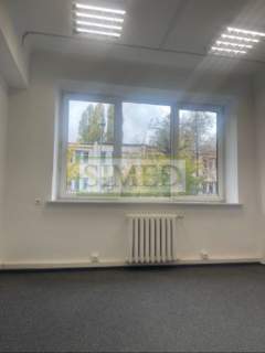 Wejście przez recepcje od patio,ochrona
