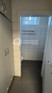 Lokal usługowo-handlowy w doskonałej lokalizacji