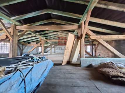 Hala magazynowo-produkcyjna socjal. 130m2