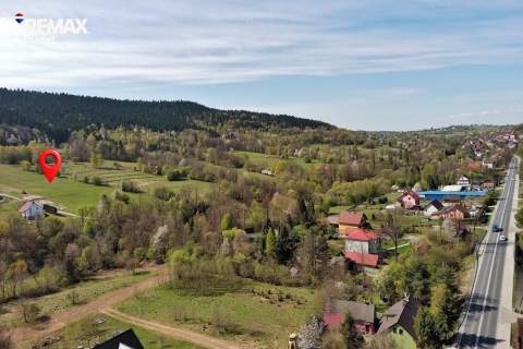 Działka budowlana 30 arów blisko terenów leśnych
