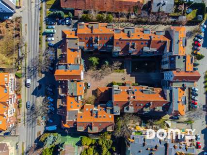 Komfortowe 2 pokoje, balkon, nowa duża kuchnia