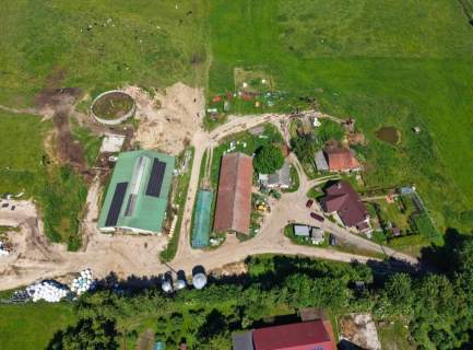 Dochodowe gospodarstwo mleczne, Czerwonka, k/Biskupca.