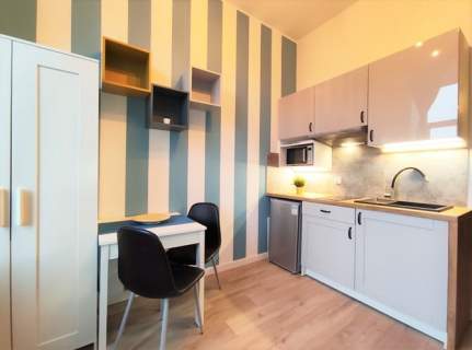 Studio przy Manufakturze z antresolą, Legionów 80