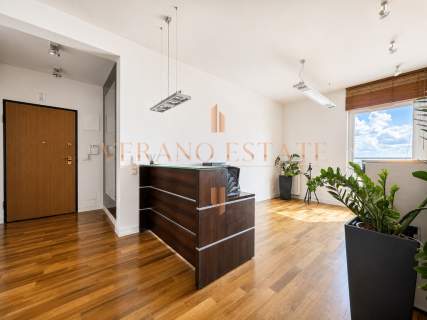 REPREZENTACYJNE BIURO Z WIDOKIEM BALKON 14m2