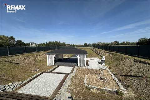 Rekreacyjna działka ze stawem 5km od Park Rozrywki