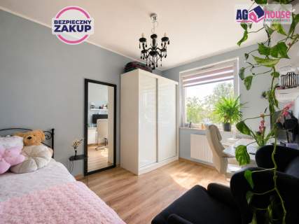 apartament z balkonem Czwarty Żagiel garaż