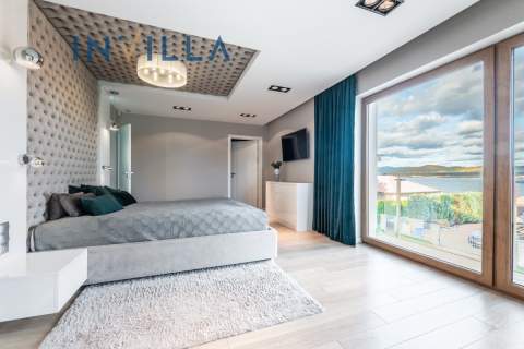 Dom z widokiem na jezioro, własny pomost, Nadole