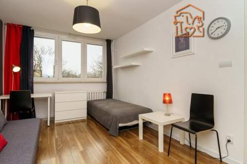 Rozkładowe 3 pokoje, pet-friendly- Stępińska 48/58