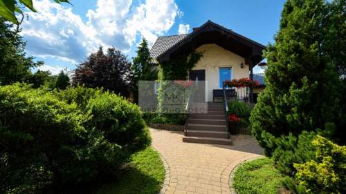 Dom z dużą działką pod lasem Mrozów, gm. Miękinia 150 m2 Dział