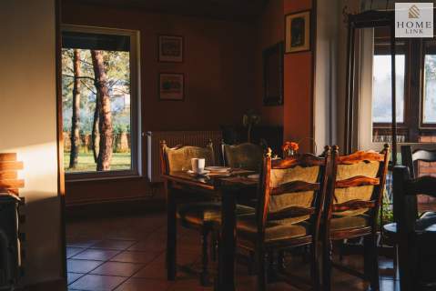 Dom z potencjałem biznesowym - 14 pokoi