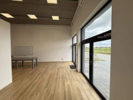 Lokal użytkowy do wynajęcia, 68 m2, Wielka Wieś