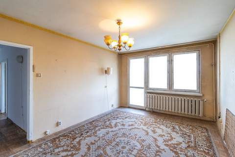 2 pokoje z balkonem na Bałutach   pod remont