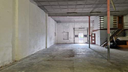 MAGAZYN PRZY S1 i A4 HALA 227 m PLAC 474 m