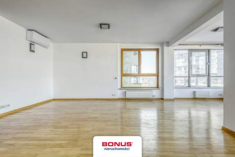 Apartament z widokiem przy Westfield Arkadia.