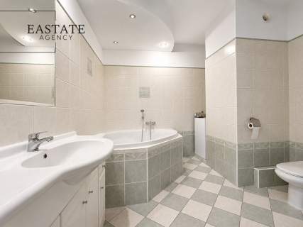 Apartament 106m2 Rondo Daszyńskiego F. Norblin