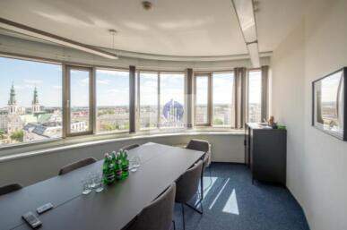 Śródmieście lokal biurowy 253,35m2 do podnajmu