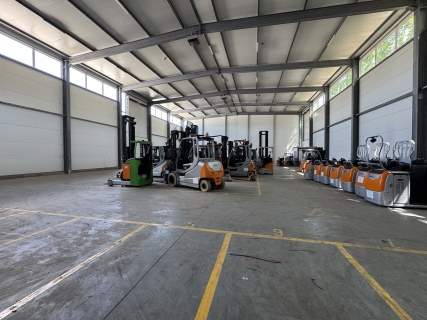 Magazyn 600 m Rampa brama 0 Puławska Ursynów