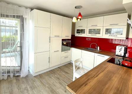 Dwupoziomowy apartament z garażem