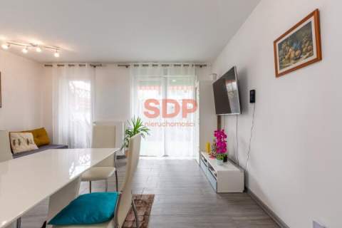 Ładny standard Ogródek Ustawny salon Stabłowice