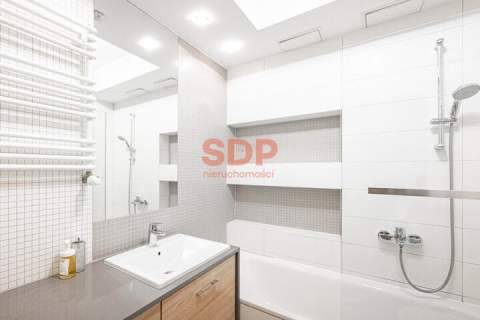 Komfortowy apartament w centrum Wrocławia Justin Center 2 pokoje
