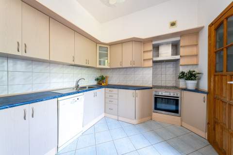 55 m2 powierzchni antresola - BEZ PROWIZJI