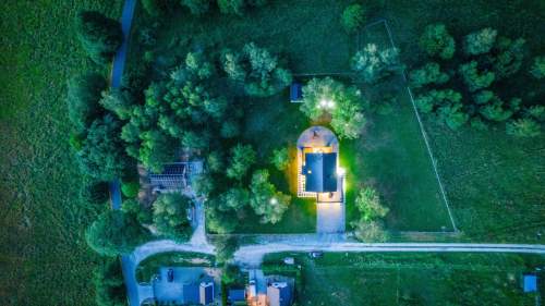 Nowoczesny dom z panoramicznym widokiem na góry