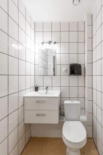 Lokal na biuro, gabinety, usługi